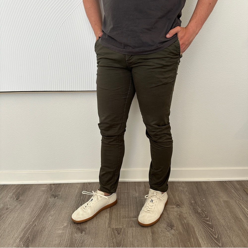 Vuori Men’s Five-Pocket Pants